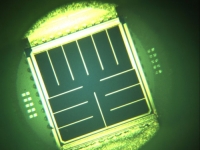 技术|Semprius小型三结太阳能电池转换率达41%