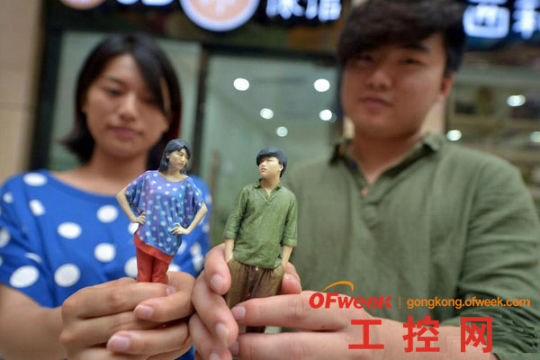 婚纱什么是婚纱？的最新报道BG真人(图4)