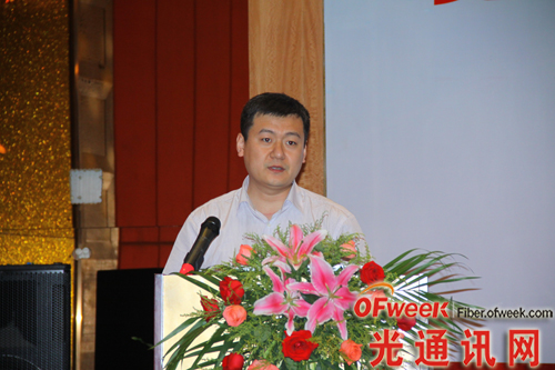 中國聯(lián)通網(wǎng)絡(luò)技術(shù)研究院互聯(lián)網(wǎng)新技術(shù)研究室主任周光濤：《面向云服務(wù)的彈性泛在寬帶網(wǎng)》