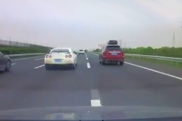 30万内“最强”的国产SUV 比亚迪唐高速再战GTR！