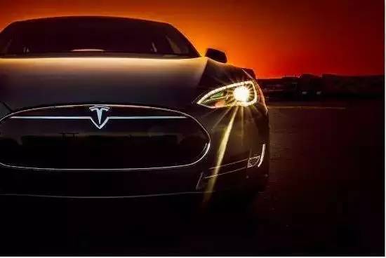 誰“偷”走了特斯拉Model 3圈來的錢？