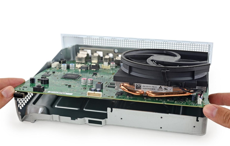 Xbox One S彻底拆解:士官长彩蛋超有爱