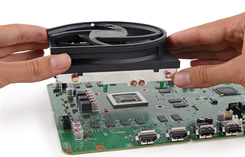 Xbox One S彻底拆解:士官长彩蛋超有爱