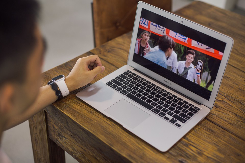 ߸ڶԱȣСױʼǱ Air 13 ƻ MacBook Airһ