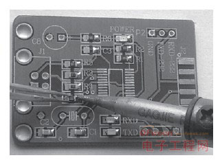 手工焊接贴片电子元器件的若干技巧