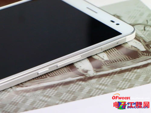 华为荣耀X1\/Nexus7二代对比评测:7寸大屏跨界