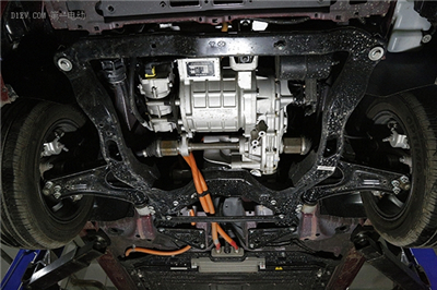 特斯拉是輪邊電機(jī)?別逗了 教你輕松搞懂輪轂電機(jī)/輪邊電機(jī)/集中式電機(jī)
