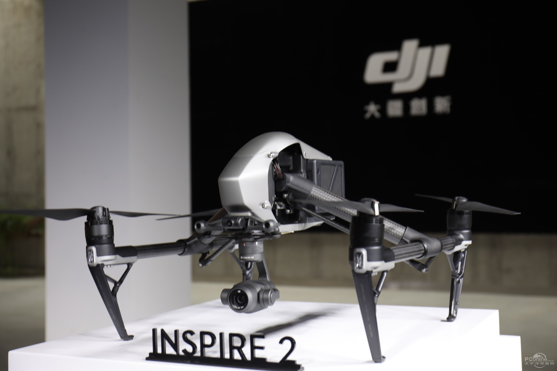 冰雪中的热情:大疆inspire 2与精灵4pro体验(图)