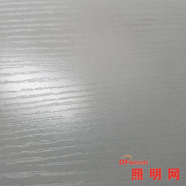 米家LED智能台灯开箱体验：灯光效果对比宜家台灯如何？